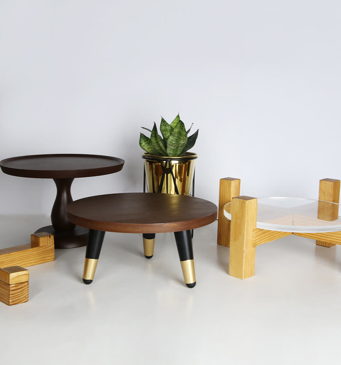 Displays and Stands - Inspired Baking