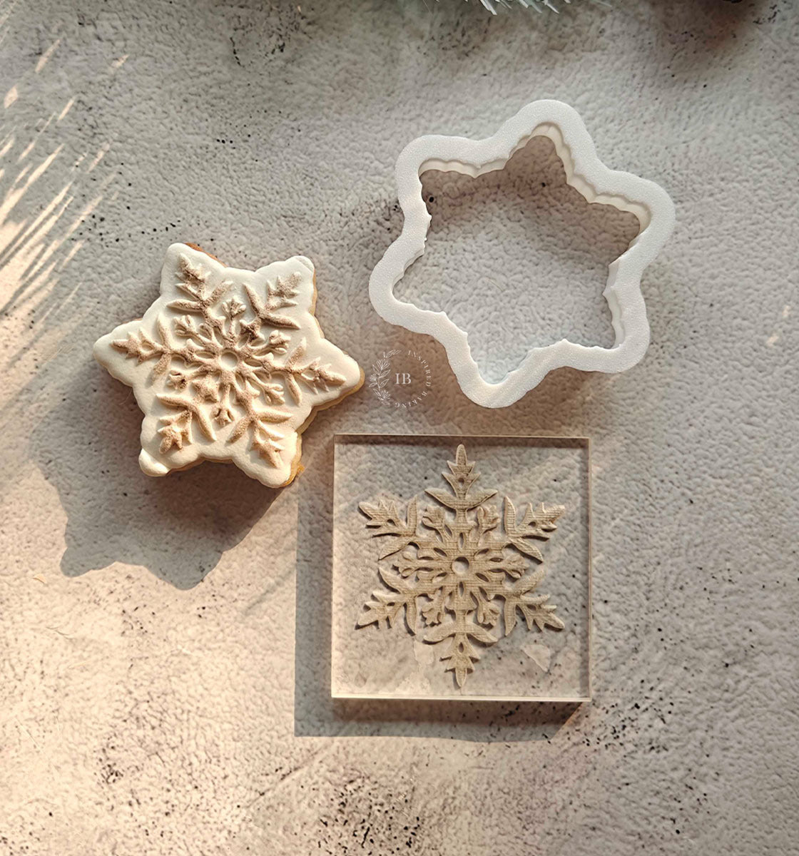 Snowflake Cookie Cutter + Embosser Set | Christmas & Winter Baking Tool