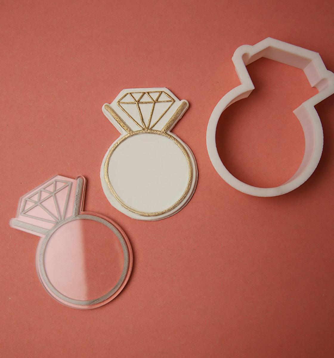 Ring - embosser and cutter set - Inspired Baking