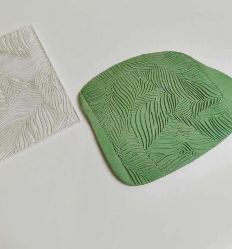 Eternal Leaf Pattern Tile - Embosser